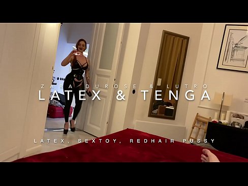 ❤️ Dada wa kambo mwenye kichwa chekundu akiwa amevalia vazi la latex alilobanwa na kaka wa kambo ❌ ﹏